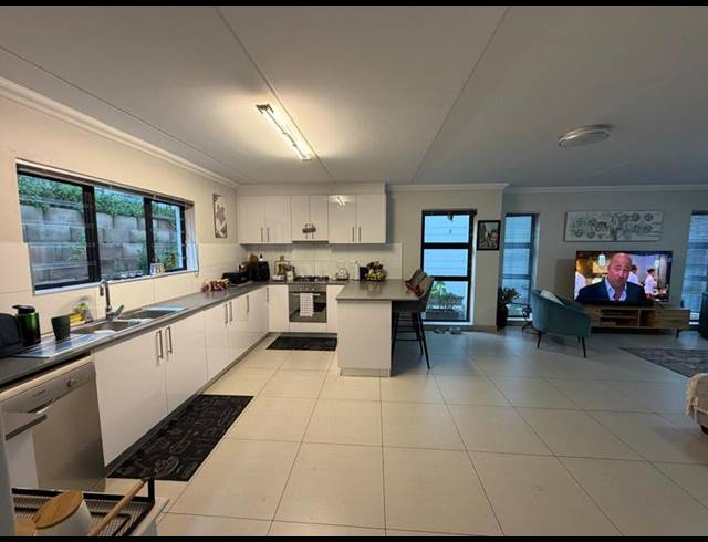 3 BEDROOM PROPERTY TO RENT IN LANGEBERG RIDGE